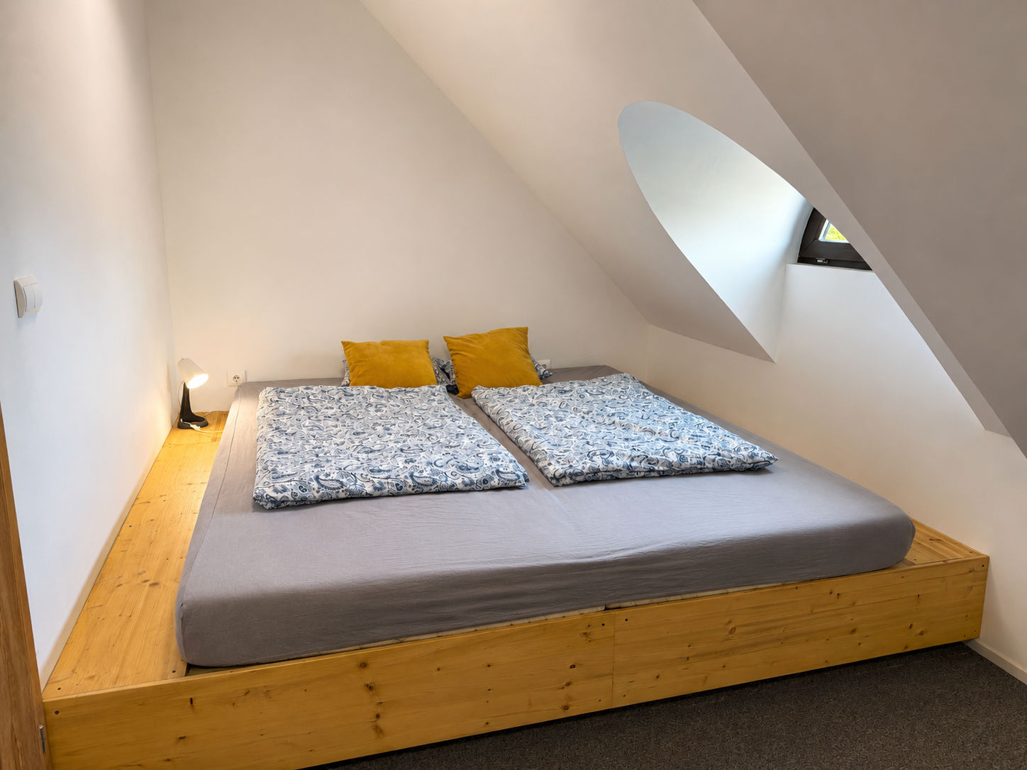 Emeleti Apartman II.